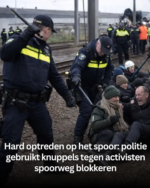 Cover Image for ROTTERDAM CENTRAAL BINNEN ENKELE MINUTEN: TOTALE CHAOS – WAT HEEFT LINKS GEDAAN OM ALLES TE “VERPLETTEREN”?