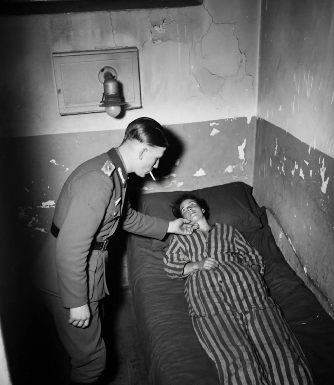 Cover Image for Ad ogni soldato nazista erano concessi 7 minuti al giorno con ogni prigioniero francese.